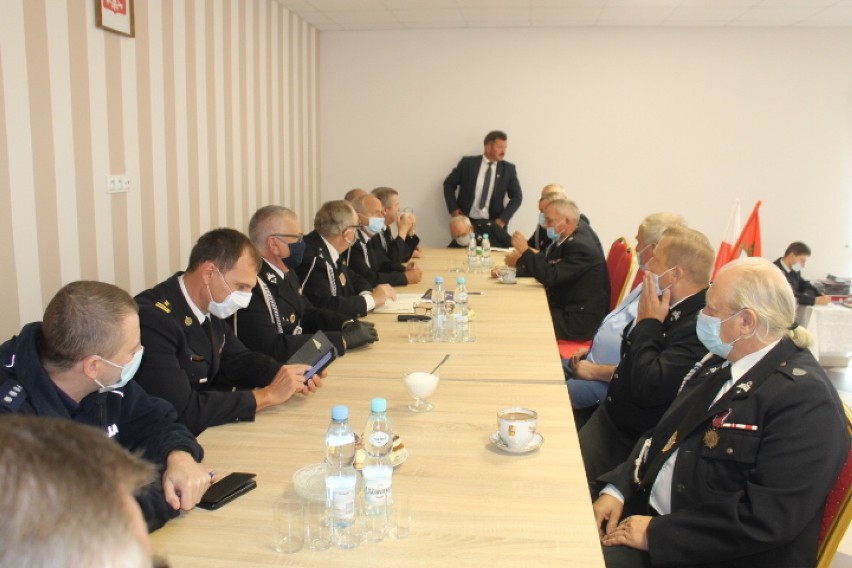 Posiedzenie Zarządu OSP w Zagorzycach. Przyznano medale strażakom [zdjęcia]