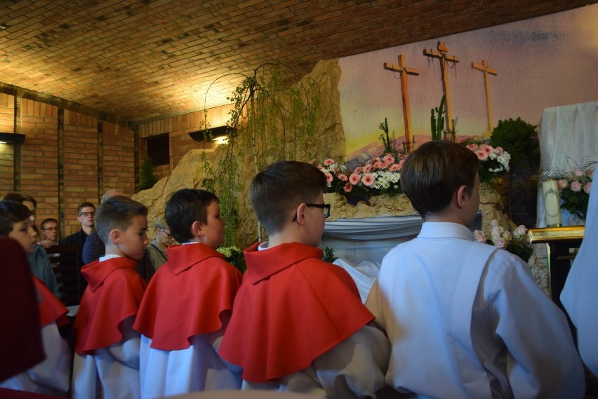 Wielki Piątek w parafii św. o. Pio w Tychach