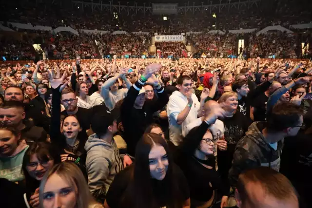 Kosmiczny Koncert Paktofoniki w katowickim Spodku