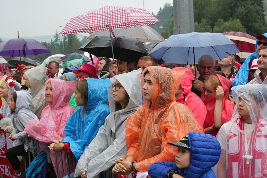 Letnia Grand Prix w Wiśle: fantastyczne emocje, mimo deszczu. Stoch pierwszy, Żyła drugi [WIDEO, ZDJĘCIA]