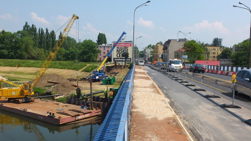 Budowa mostu na ul. Niemodlińskiej w Opolu.