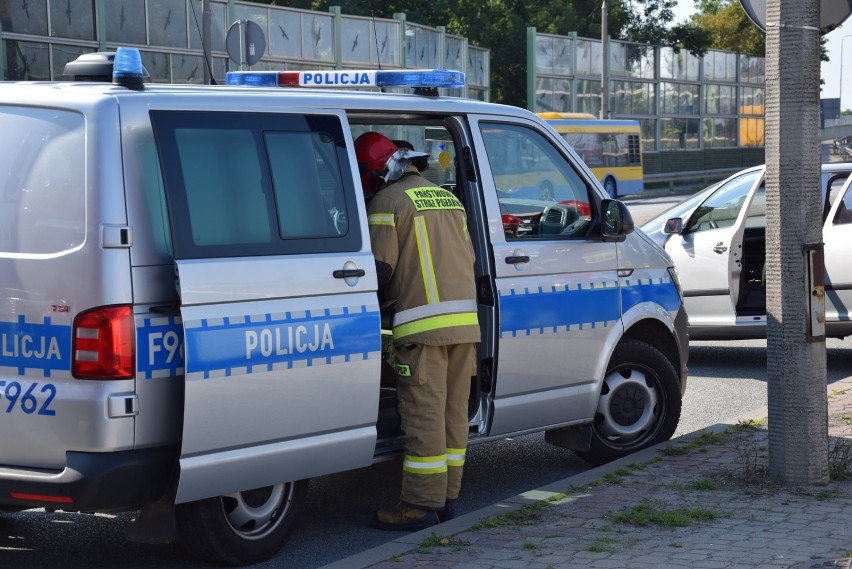 Wypadek na skrzyżowaniu Sobieskiego i Rataja w Skierniewicach [ZDJĘCIA]