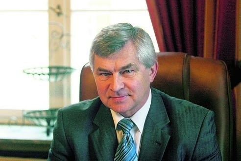 W aktach IPN burmistrz Krystian Szostak figuruje jako TW...