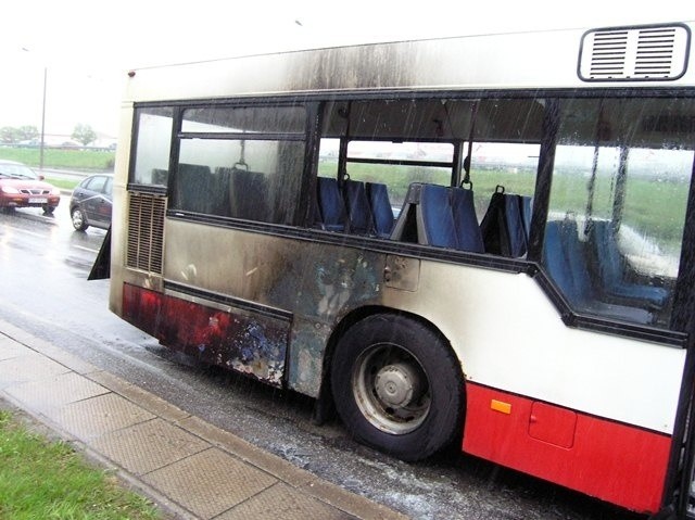 Bielsko-Biała: autobus w ogniu [ZDJĘCIA]