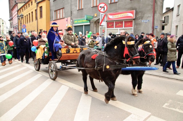 Organizatorem wydarzenia jest Stowarzyszenie „Na Wiejskiej", współorganizatorami Brodnicki Dom Kultury, Hufiec ZHP Brodnica, SP nr 1, SP nr 3, Rycerze Kolumba, parafia św. Katarzyny Aleksandryjskiej oraz parafia Jezusa Miłosiernego w Brodnicy.