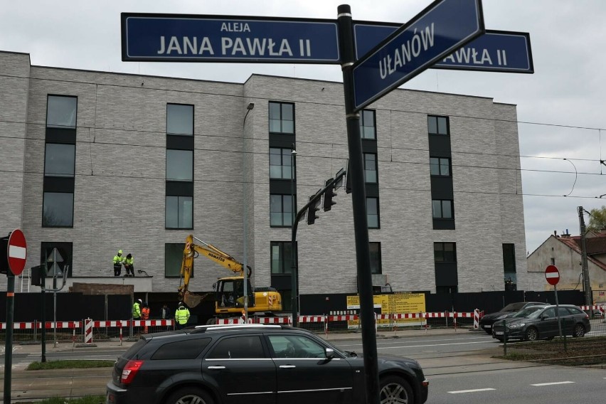 Kraków. Deweloper rozkopuje ważne skrzyżowanie. Trwa remont przy al. Jana Pawła II