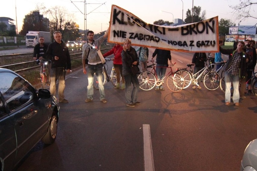 Wrocław: Uczcili pamięć rowerzysty, który zginął na Legnickiej (ZDJĘCIA)