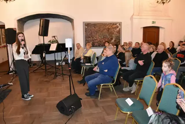 Grupa społeczników z Golubia-Dobrzynia zorganizowała koncert charytatywny dla olimpijczyka Grzegorza Piwowarskiego
