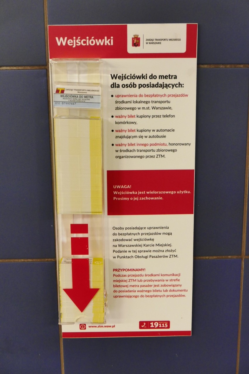 Bramki w metrze. Czy są potrzebne w Warszawie? Inne kraje podpowiadają rozwiązania