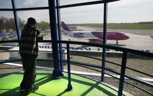 Wrocław: To już koniec starego lotniska (ZDJĘCIA)