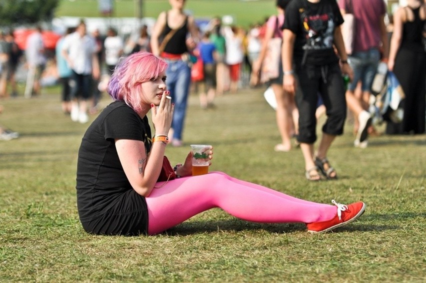 Off Festiwal 2012. Dzień drugi festiwalu w obiektywie Wojciecha Mateusiaka [ZDJĘCIA]