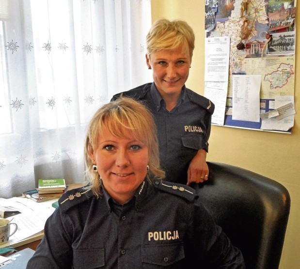 Policjantki z Komendy Powiatowej Policji w Będzinie