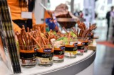 Targi Food-to-Go w Gdańsku. Przedstawiciele 100 firm zjechali nad morze [ZDJĘCIA]