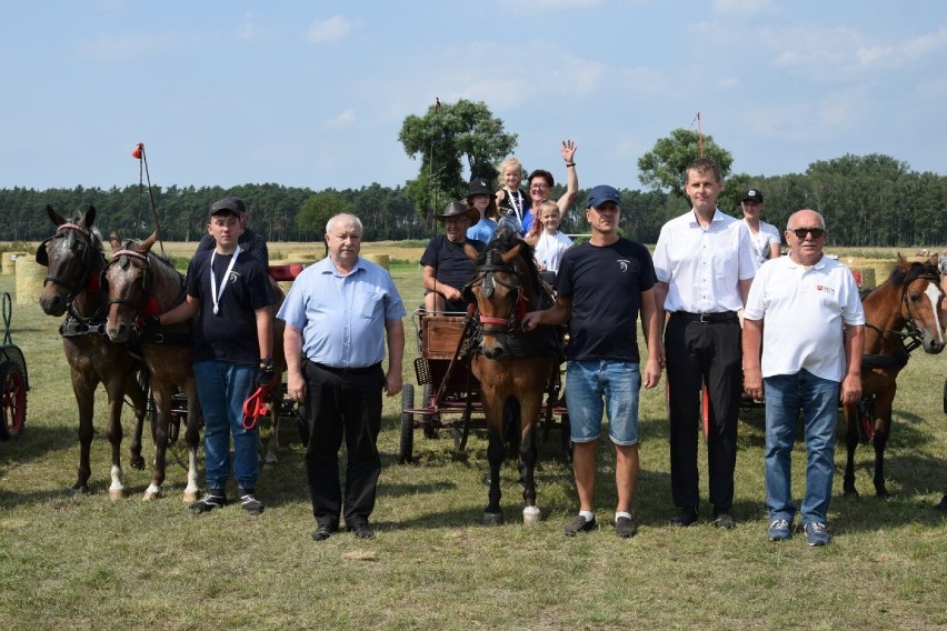 Celem imprezy było przedstawienie mieszkańcom powożenia...