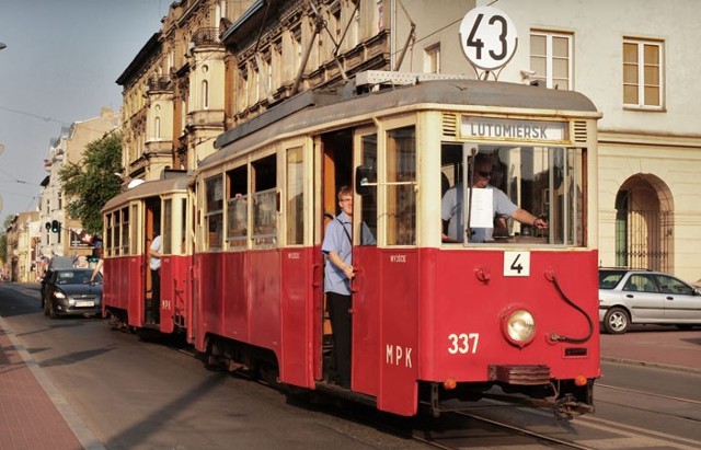 W te wakacje zabytkowy tramwaj jeździ do Lutomierska