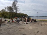Plaża w Ratajach - oficjalnie kąpieliskiem. Co z budową pomostu i zjeżdżalni?