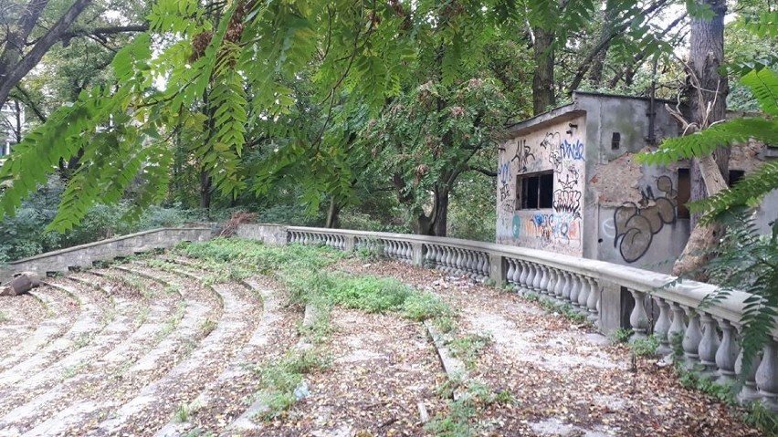 Park Jalu Kurka niszczeje. Jest pomysł na jego wywłaszczenie