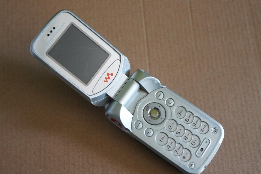 Nokia 8110...