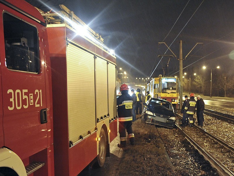 Zderzenie na Rydza Śmigłego. Kierowca nie chciał dmuchać [ZDJĘCIA]