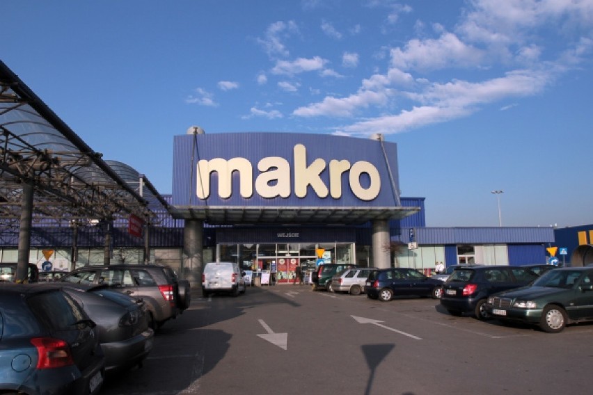 W Makro koszyk 40 produktów kosztował 237,92 zł.

Zobacz...