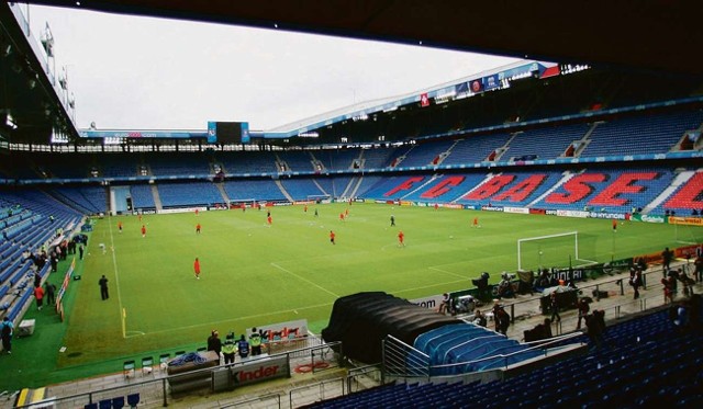 Stadion w Bazylei - tu rozgrywano mecze podczas Euro 2008