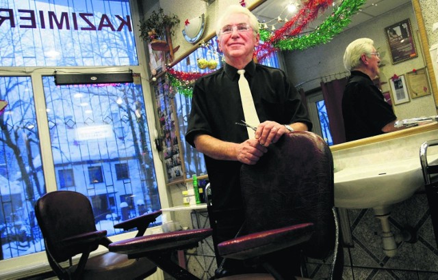 Kazimierz Ropel jako fryzjer męski pracuje już od 50 lat!