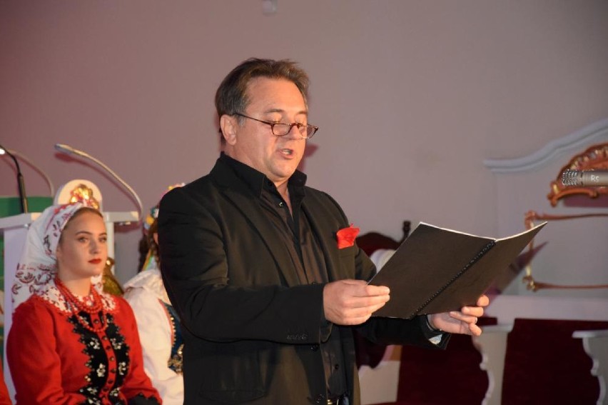 Muzyczna Gala Niepodległości w Chodzieży: Koncert w kościele św. Floriana (ZDJĘCIA)