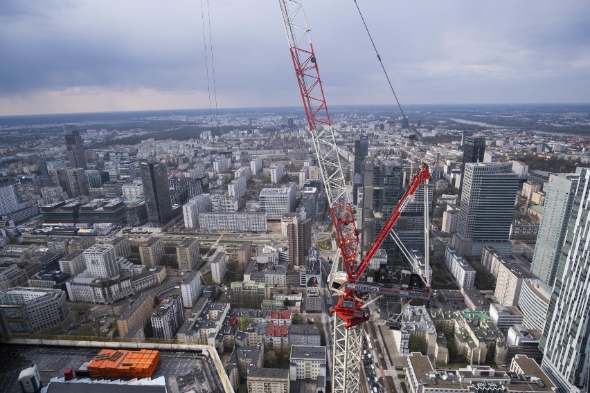 Varso. Najwyższy wieżowiec w UE będzie gotowy za rok. Wyłaniają się już dwa tarasy widokowe