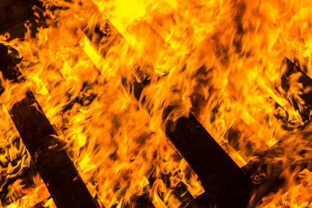 Minionej nocy z 29 na 30 lipca na ośrodku wypoczynkowym Łubu Dubu w Dankowie (pow. strzelecko-drezdenecki) wybuchł pożar. Spłonął budynek gospodarczy w którym mieściła się sauna.