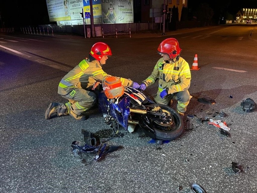 Kierowca motocykla suzuki został przewieziony do...
