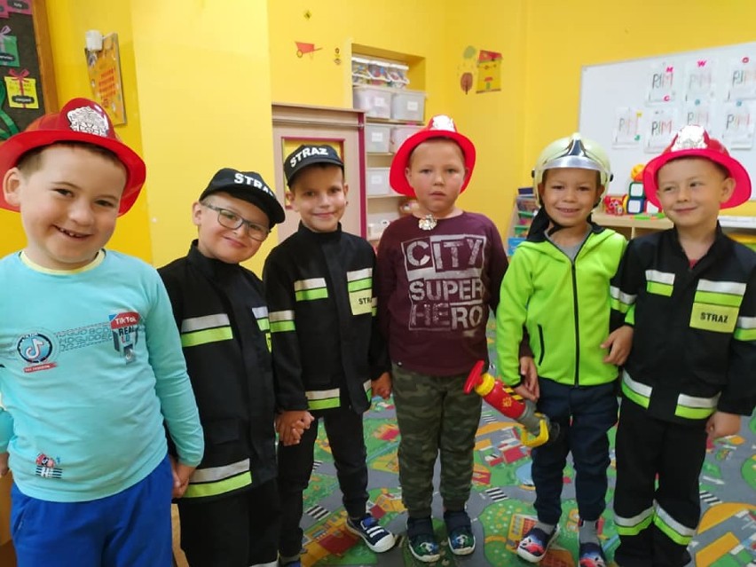 Gmina Zbąszyń: ZSP Przyprostynia - strażacy w przedszkolu u 5-latków. Co oni tam robili? [Zdjęcia]