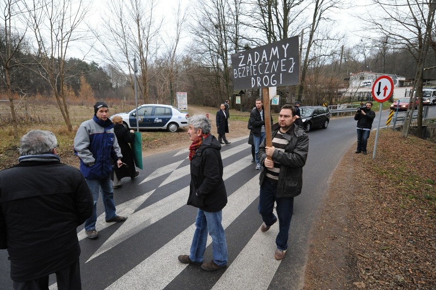 Poznań: Protest mieszkańców Biskupińskiej [ZDJĘCIA] 