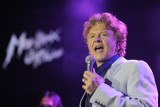 Mick Hucknall: Wróćmy do korzeni muzyki