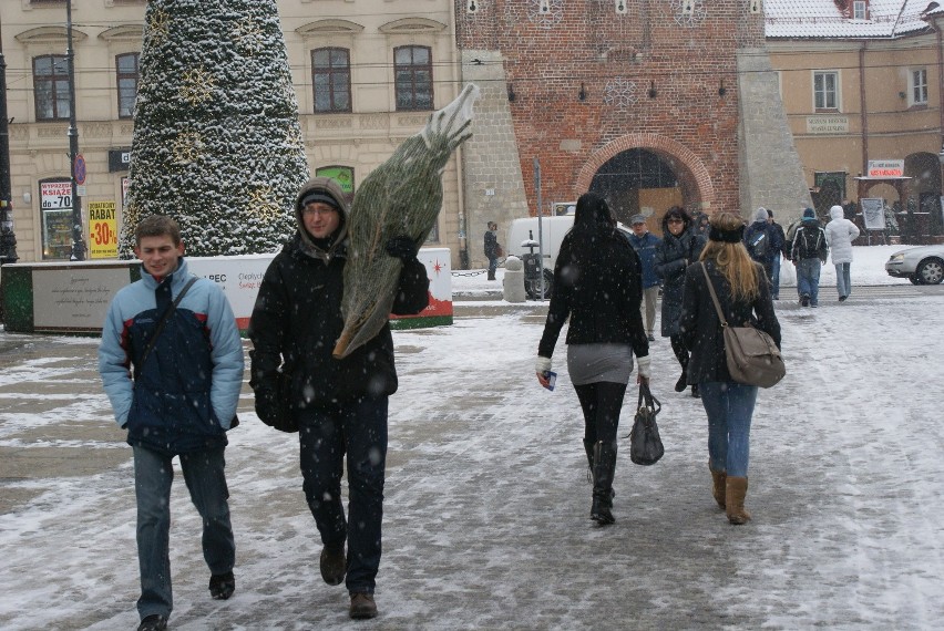 Zima w Lublinie. Zobacz, co dzieje się na drogach (ZDJĘCIA)