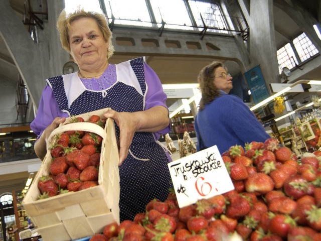 Za mniej niż 4 złote raczej nie kupimy w tym roku kilograma truskawek