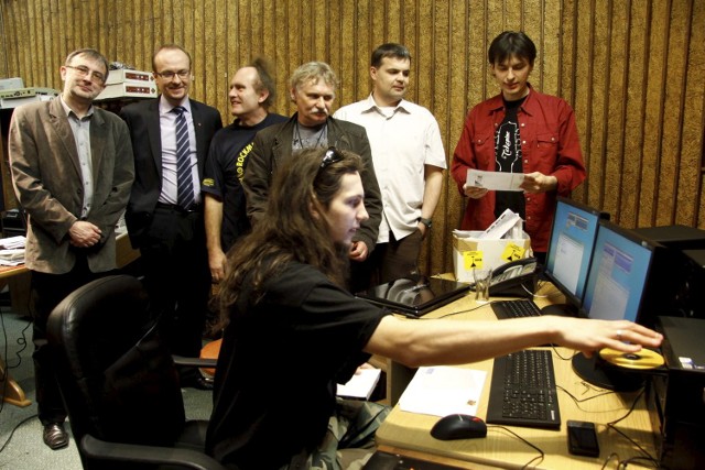 Jury &#8222;Diamentów &#8221;. Od lewej: Artur Borkowski, Piotr Kowalczyk, Mieczysław Jurecki, Adam Galant,  Dariusz Turecki, Wojciech Wytrążek. Na pierwszym planie Bartłomiej Pyczek