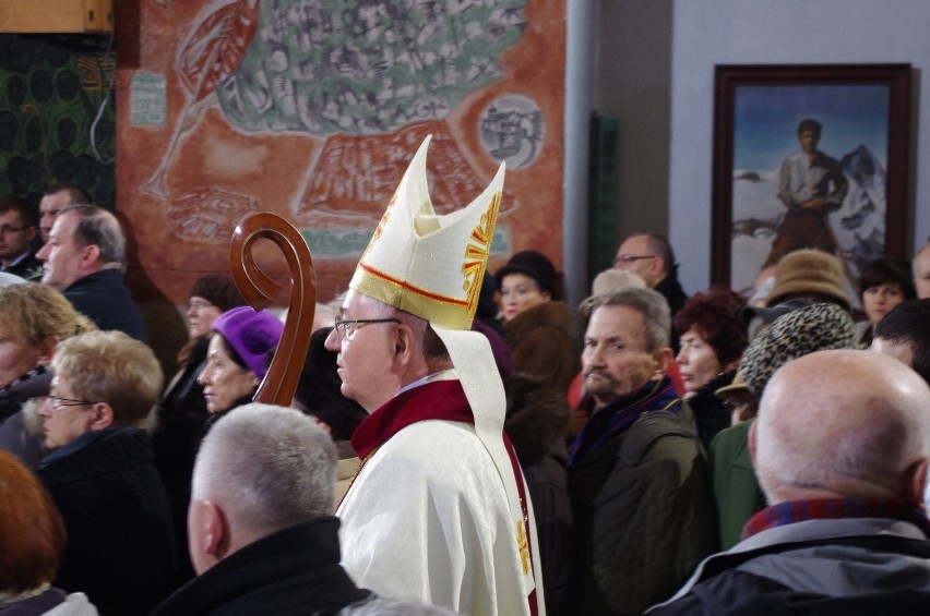 Relikwia Jana Pawła II spoczęła w kościele akademickim KUL