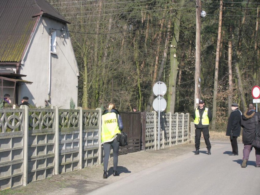 Morderstwo w Jankowie Przygodzkim. Mąż zabił żonę, a później siebie [FOTO]