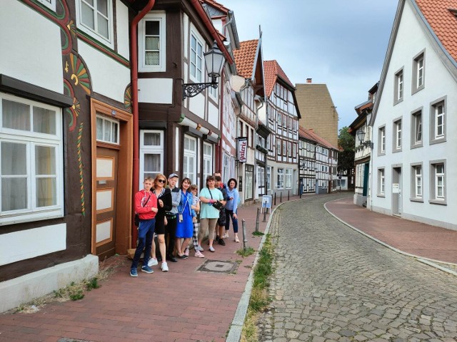 Uczniowie z Zespołu Szkół Specjalnych w Kowanówku przeżyli ekscytujący czerwiec. W dniach od 4 do 10 czerwca gościli bowiem w niemieckiej szkole partnerskiej na ostatniej wycieczce zorganizowanej w ramach projektu Erasmus+.
