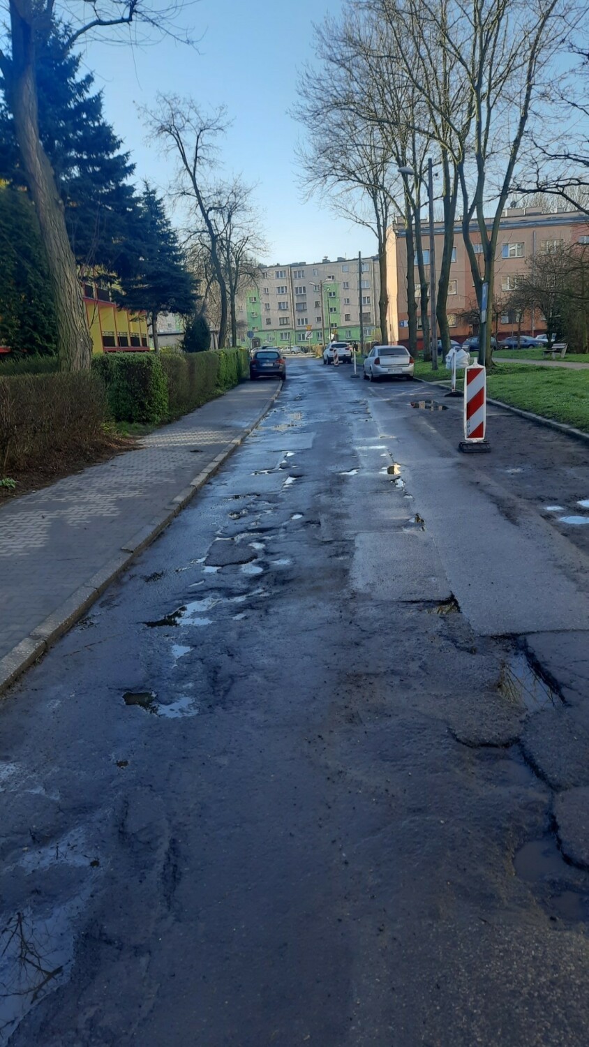 Tak przed remontem wyglądała ulica Imielińskiego...