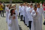 Pierwsza komunia święta 2022 w kościele na os. Piastów Śląskich w Głogowie. Dużo zdjęć