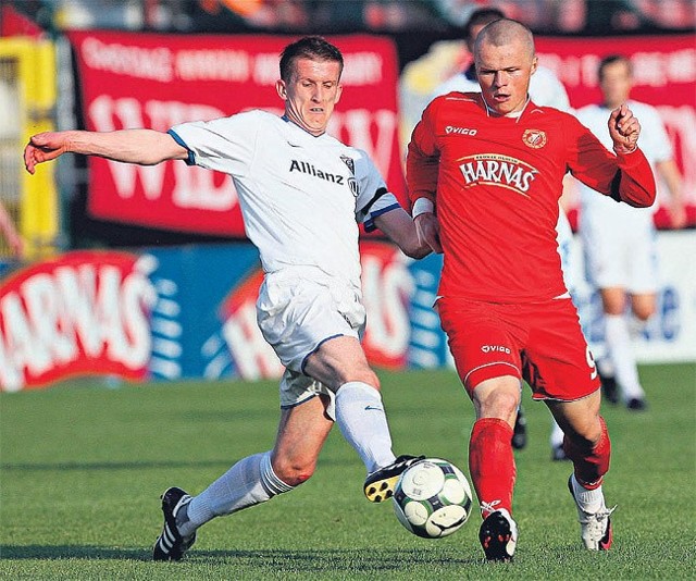 W poprzednim meczu w Łodzi wygranym przez Widzew 3:0 bramkę zdobył Darvydas Sernas 