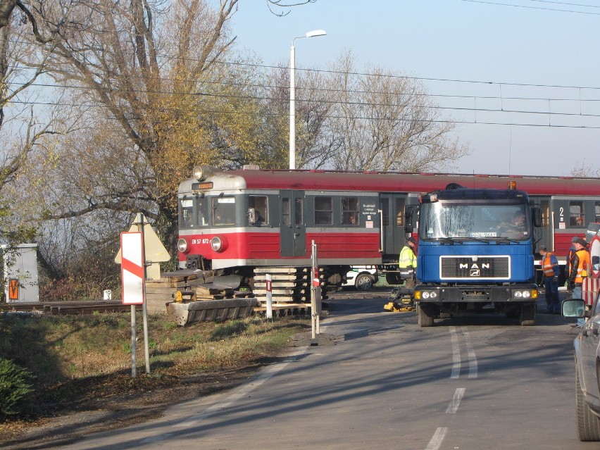 Droga Wrocław - Strzelin: Przejazd już gotowy, ale drogę otworzą dopiero w piątek