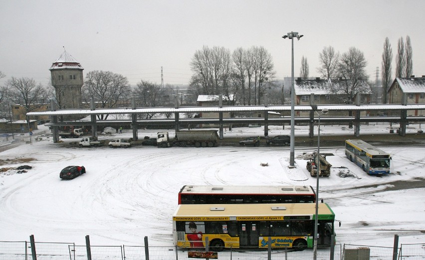 Budowa dworca autobusowego w Tarnowskich Górach [ZDJĘCIA]