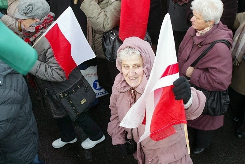 Demonstranci z PiS zablokowali centrum Wrocławia (ZDJĘCIA, FILMY)