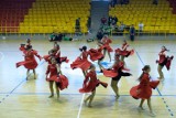 Tancerki z zespołów Aplauz i Gest w MDK Stargard na turnieju abstynentów
