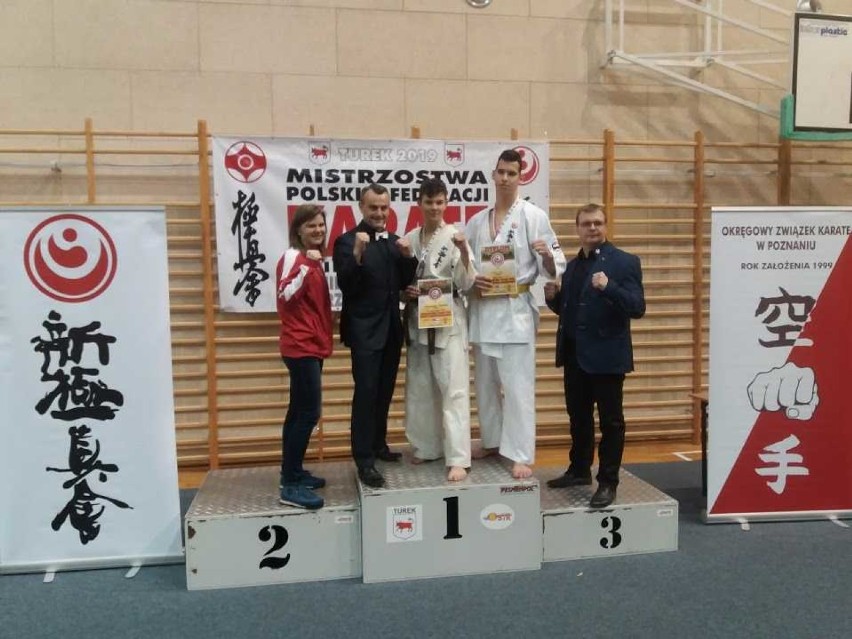 Wałbrzych:  Dominik Obuchowski z Uczniowskiego Klubu Karate Shinkyokushinkai „OBI” z Wałbrzycha został mistrzem Polski
