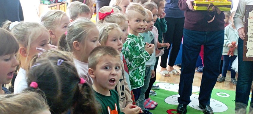 Światowy Dzień Przedszkolaka w Przedszkolu numer 1 w Jędrzejowie. Była wspaniała zabawa. Zobaczcie zdjęcia
