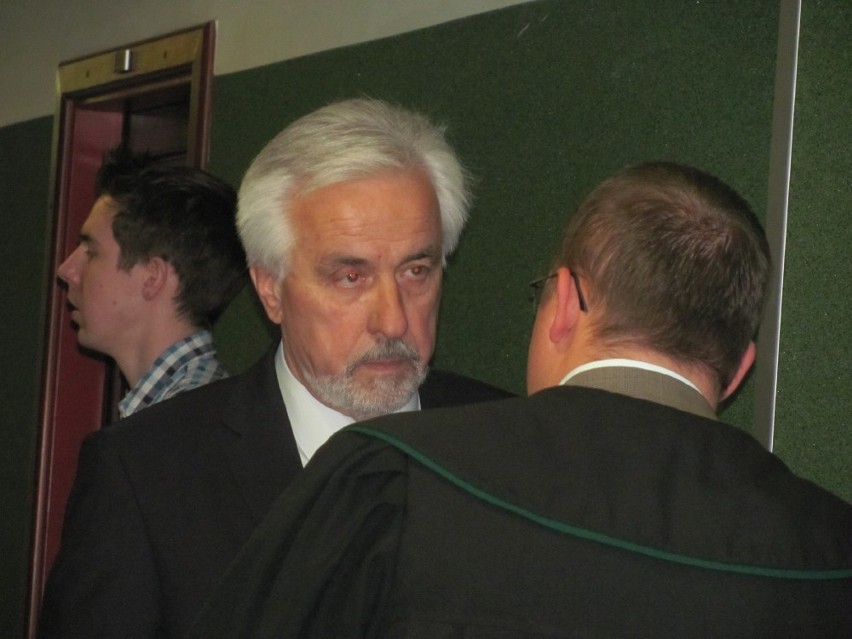 Tadeusz Dubarek ze swoim adwokatem.