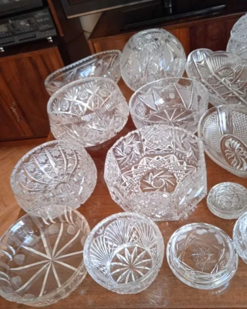 Właściciel wycenia zestaw kryształów na 5 tys. złotych.